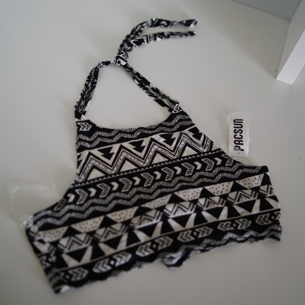 L.A. Hearts Halter